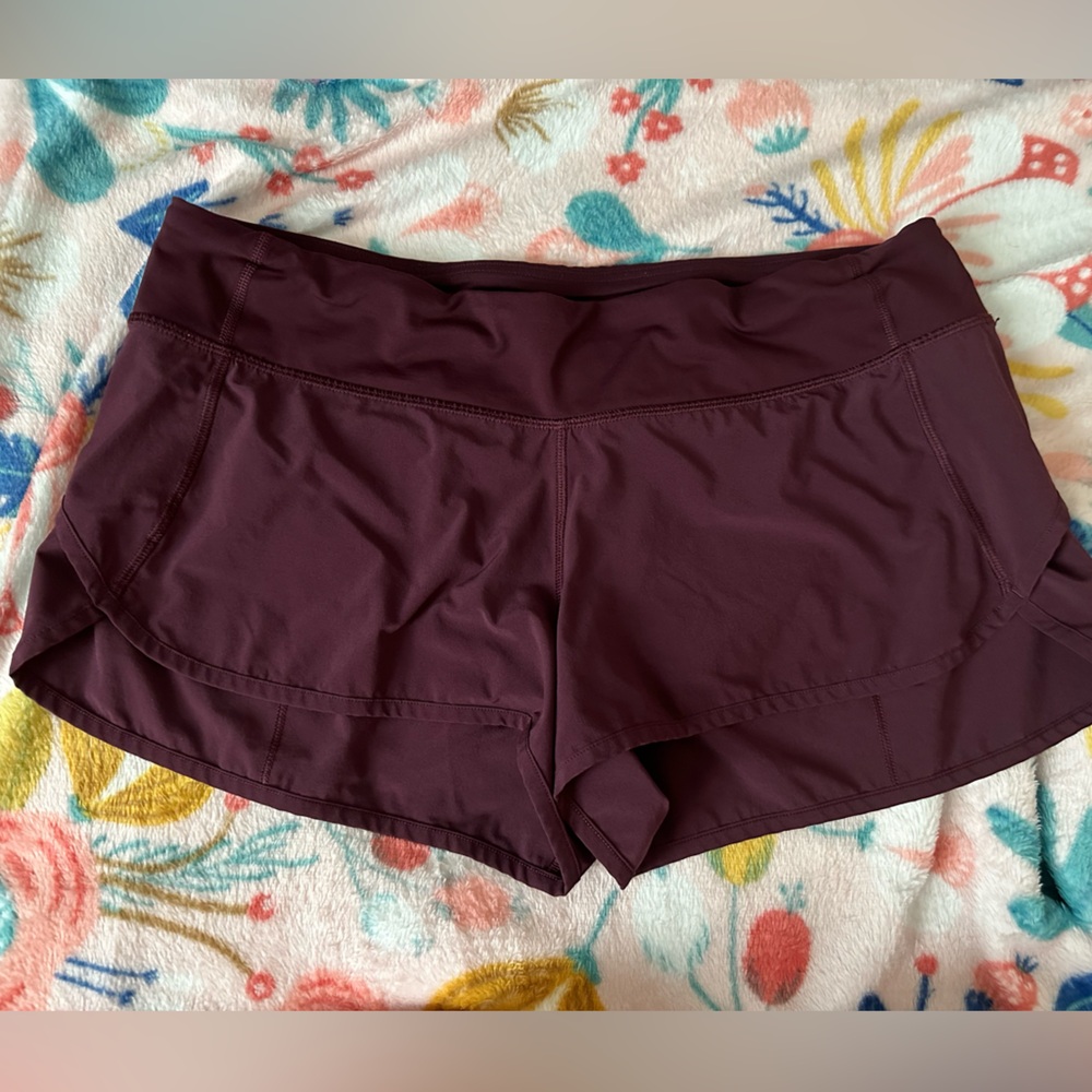 Lululemon Speed Up Low-Rise Lined Short 2.5" size 10